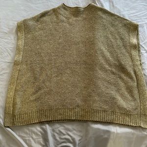 Oversized short sleeve olive sweater